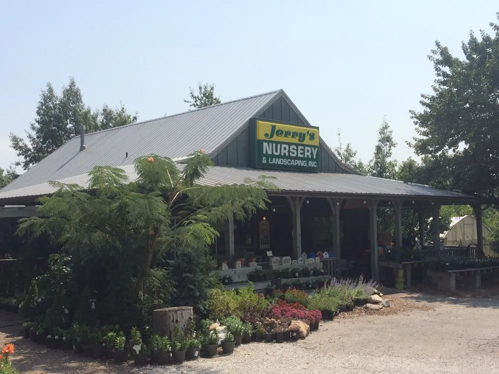 Top-rated lawn mowing service for residential properties in Kansas City, KS by Jerry's Nursery & Landscaping