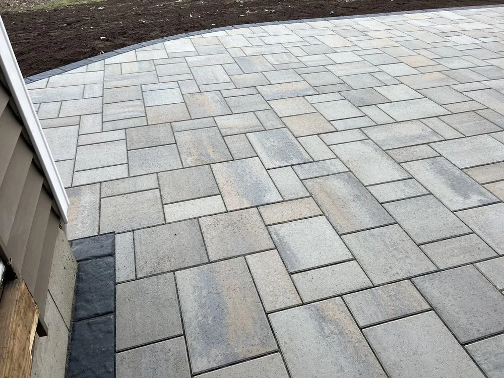 Affordable garden landscaping in Wethersfield, CT by Jerry's Pathways & Patios