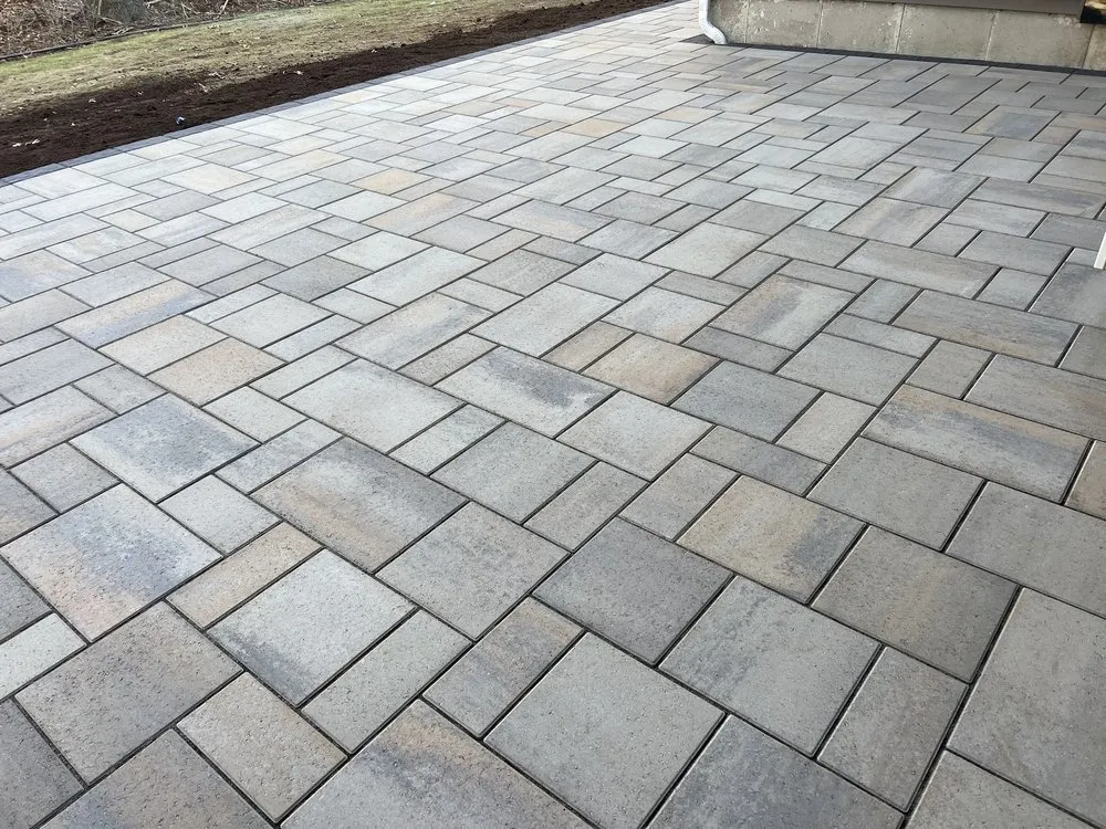 Reliable lawn mowing service near you across Wethersfield, CT - Jerry's Pathways & Patios