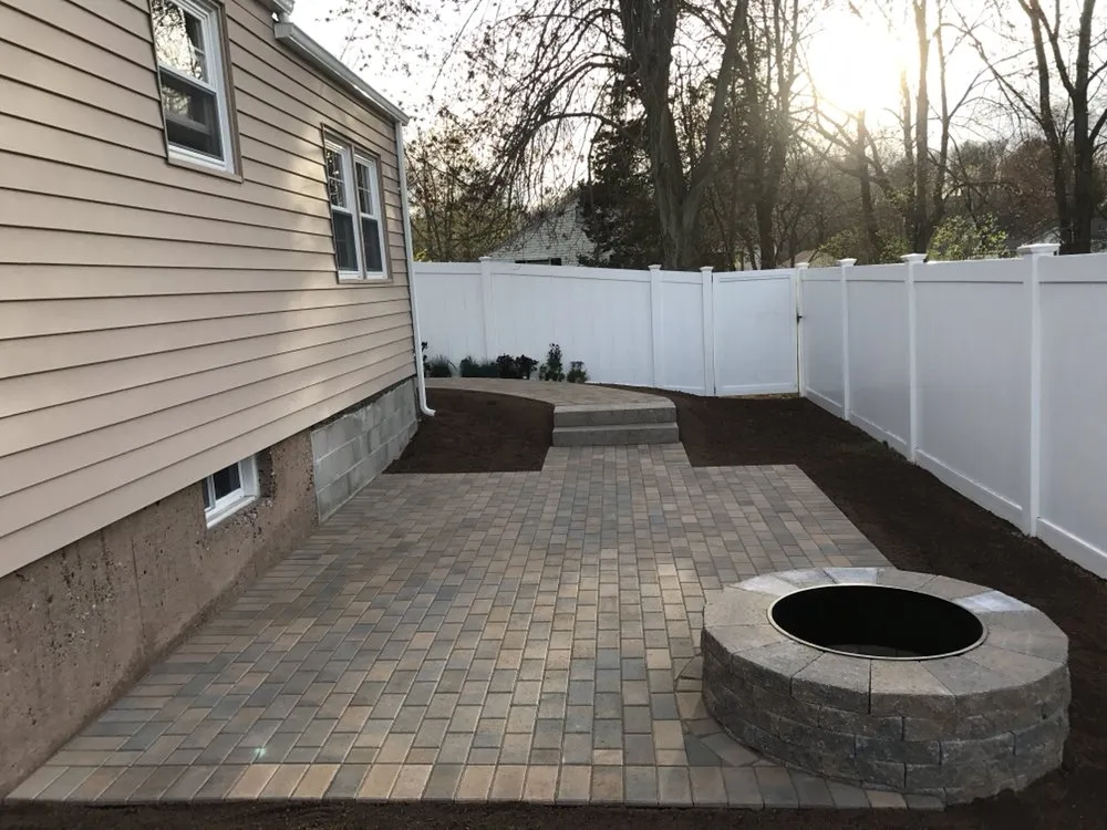 Reliable residential landscaping in Wethersfield, CT by Jerry's Pathways & Patios