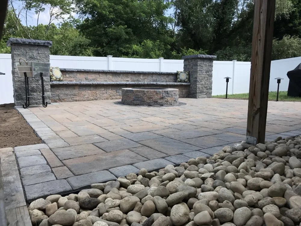 Local lawn care service in Wethersfield, CT by Jerry's Pathways & Patios