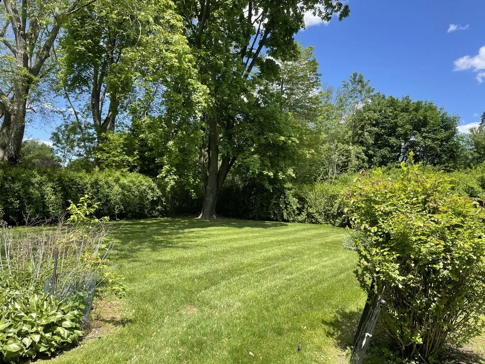 Top-rated garden landscaping for homes in East Brunswick, NJ by Jersey Lawn & Landscaping