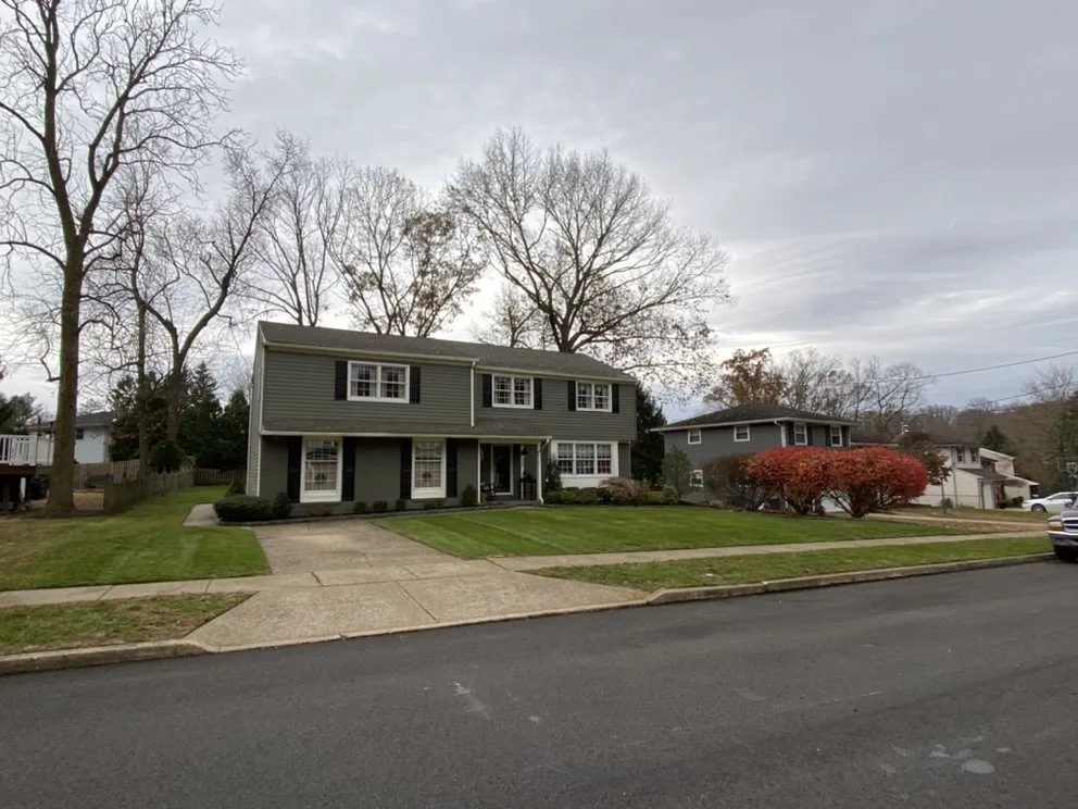 Custom garden landscaping for year-round maintenance in Mount Laurel, NJ by Jersey Lawn Care