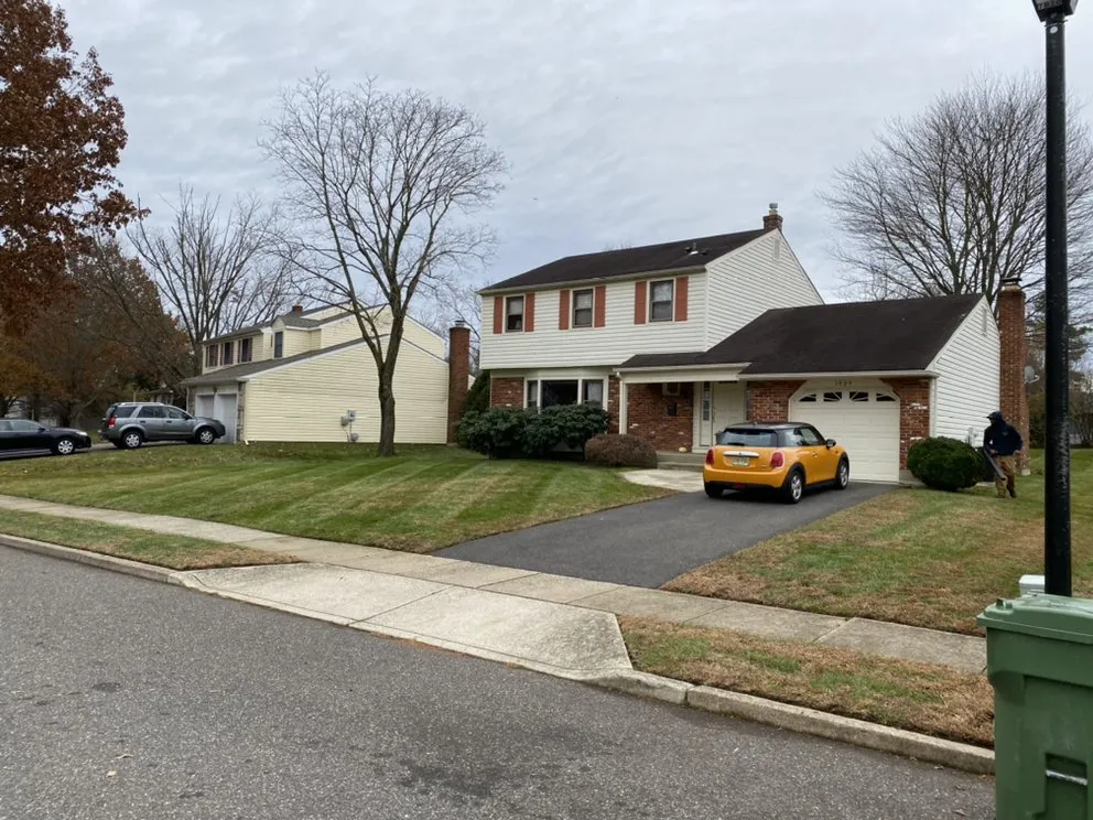 Local lawn care service with custom design in Mount Laurel, NJ by Jersey Lawn Care