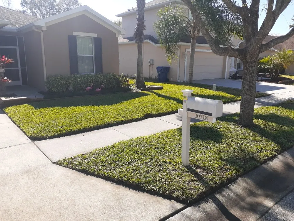 Reliable yard maintenance near you in Hudson, FL by Jersey Mike's Lawn Service
