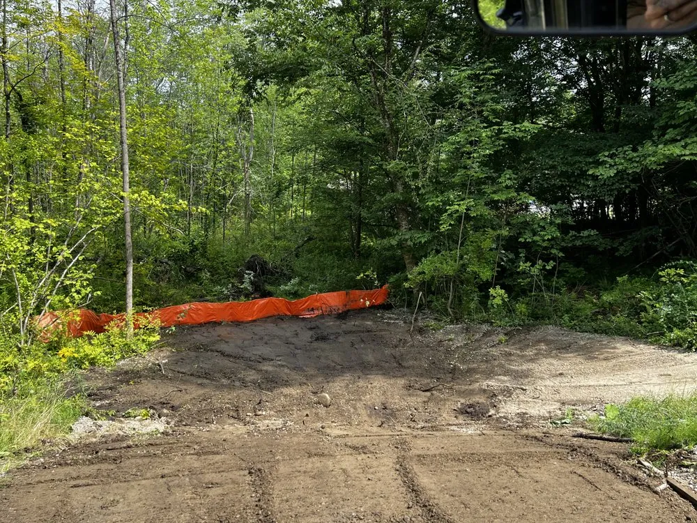 Top-rated landscape installation for year-round maintenance in New Woodstock, NY by J&E's Landscaping