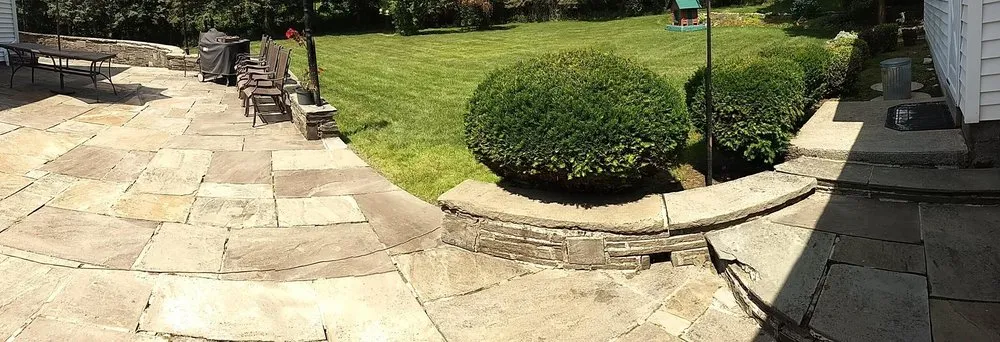Expert lawn care service in Kirkville, NY - Jesmer Services