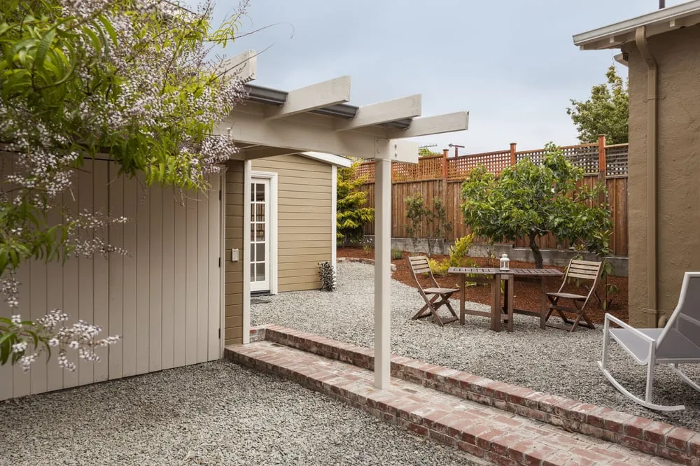 Professional lawn care service for homes in Berkeley, CA by Jesús Martinez Landscaping