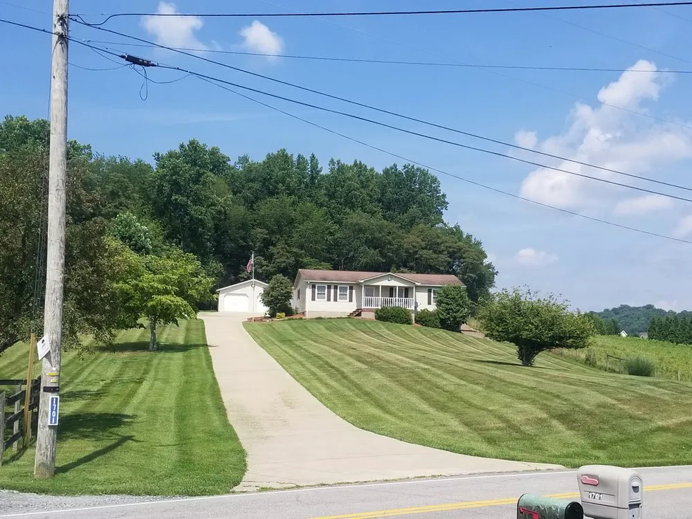 Professional garden landscaping in Bristol, TN by Jessee Bros Property Maintenance