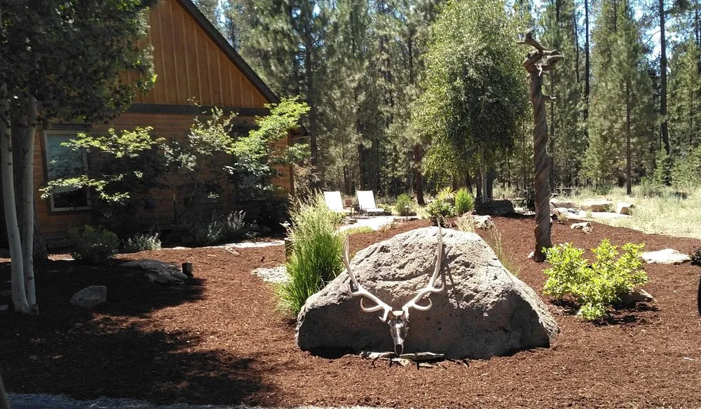 Expert yard maintenance for beautiful yards across La Pine, OR - Jesse's Green Thumb