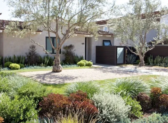 Professional yard maintenance for beautiful yards across Ontario, CA - Jesse’s Landscaping services