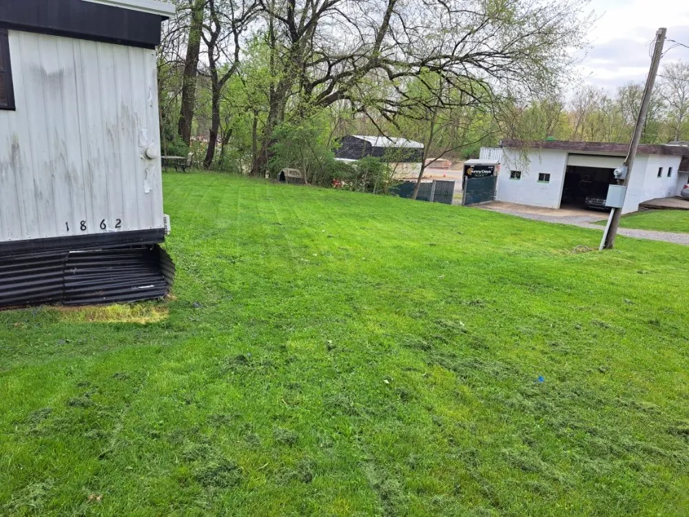 Professional landscaping services experts serving New Castle, PA - Jesse's Lawn Care