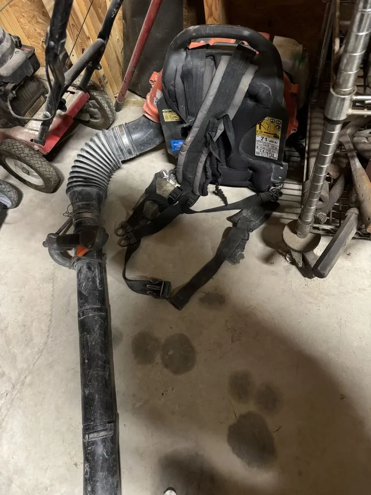 Custom outdoor landscaping for beautiful yards in Prairieville, LA by Jesse’s Lawn Care