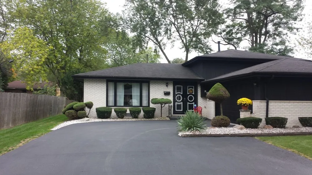 Trusted residential landscaping in Park Forest, IL by Jesse's Lawn Care Service