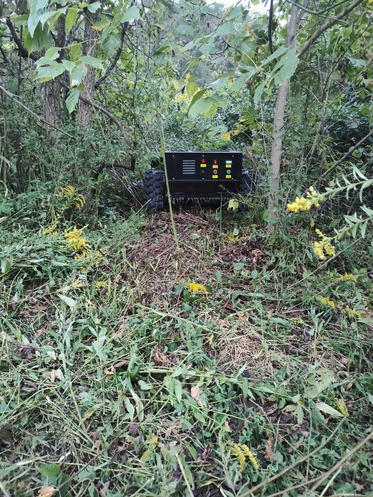 Expert lawn care service in Nashville, TN - Jesse's RC Steep Slope Mowing