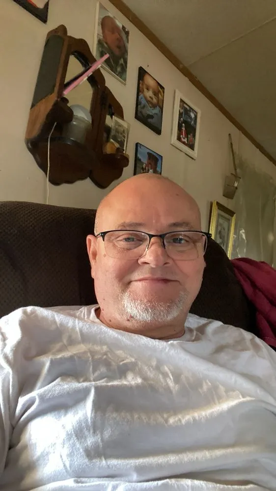 Local lawn mowing service for homes across Greencastle, PA - Jessies Lawn Service