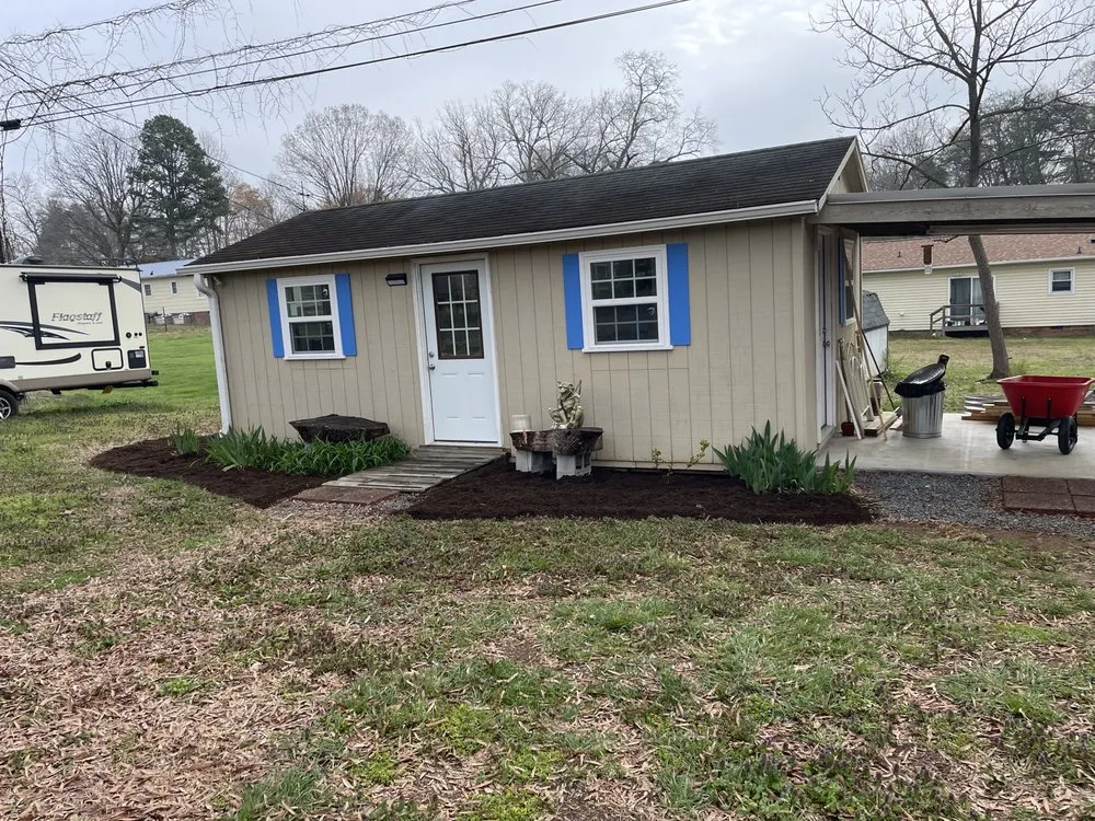 Local lawn mowing service in Siloam, NC by Jester Lawn & Land