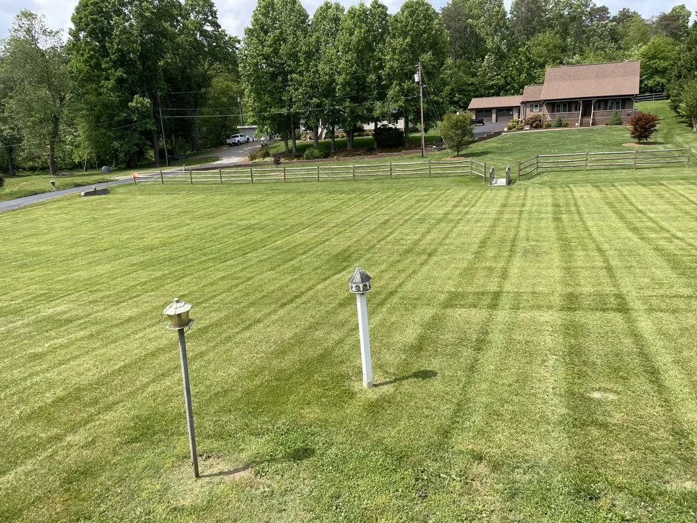 Local lawn mowing service in Siloam, NC - Jester Lawn & Land