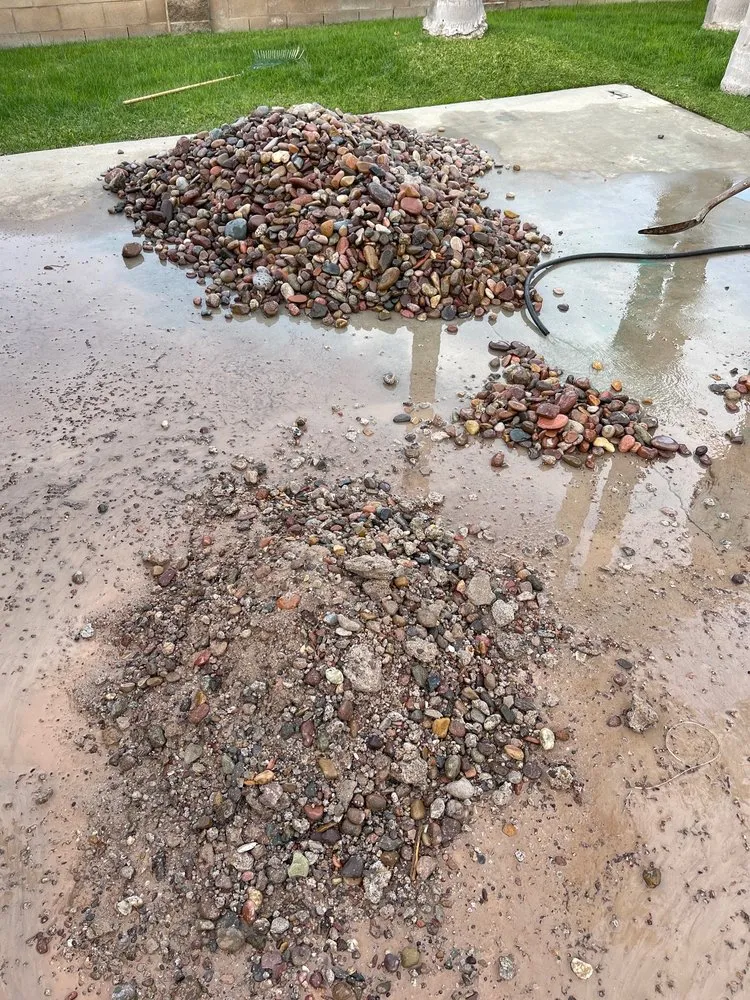 Local garden landscaping for beautiful yards in Shafter, CA by Jesus Christ Lawn Service & Landscaping