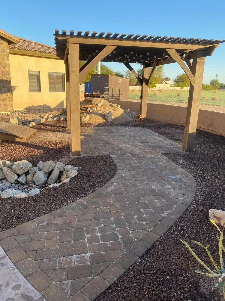 Professional outdoor landscaping in Yuma, AZ by Jesus Landscaping
