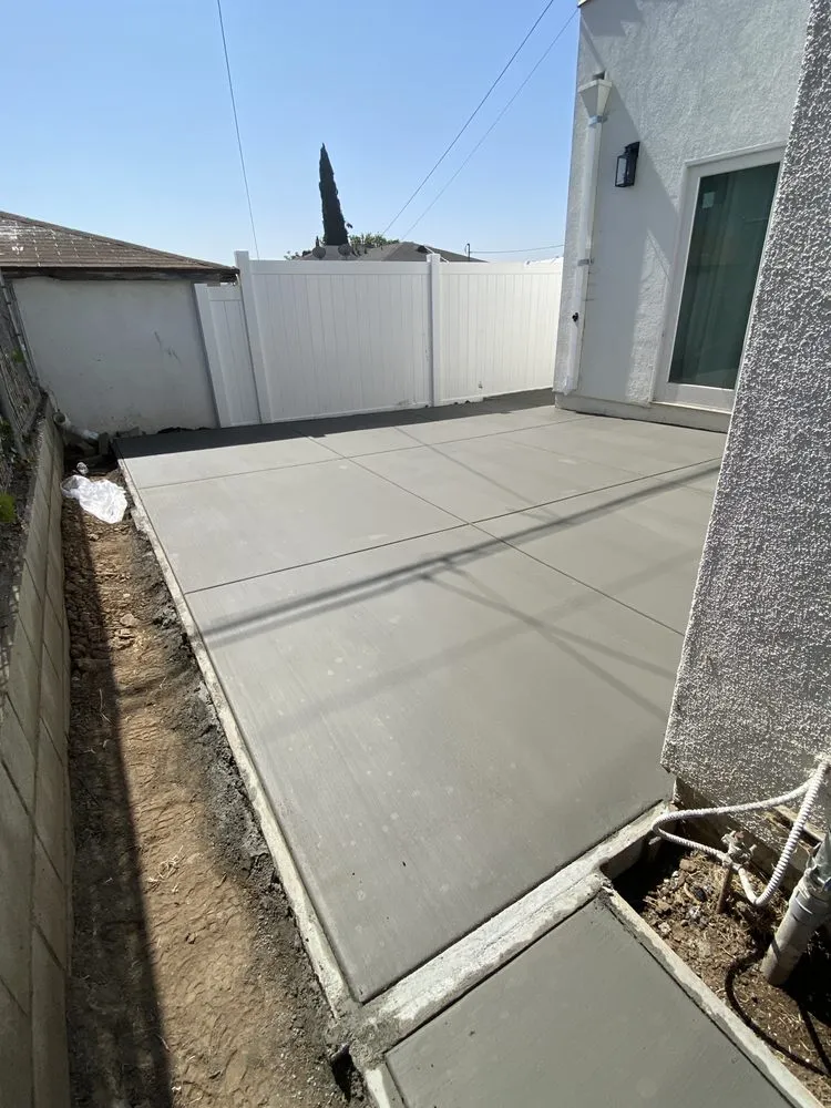 Affordable landscape installation for homes in Pasadena, CA by Jesus Rivera Landscape