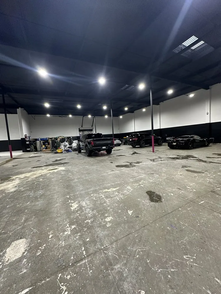 Top-rated yard cleanup service for year-round maintenance in Pasadena, CA by Jesus Rivera Landscape