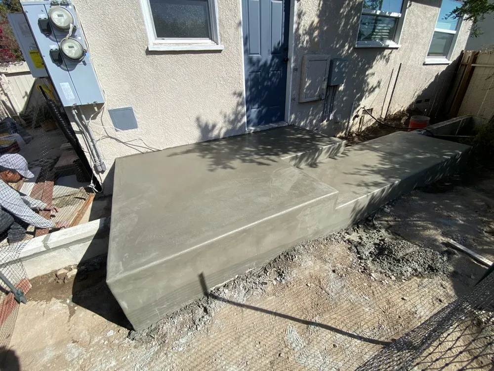 Custom landscaping services experts serving Pasadena, CA - Jesus Rivera Landscape