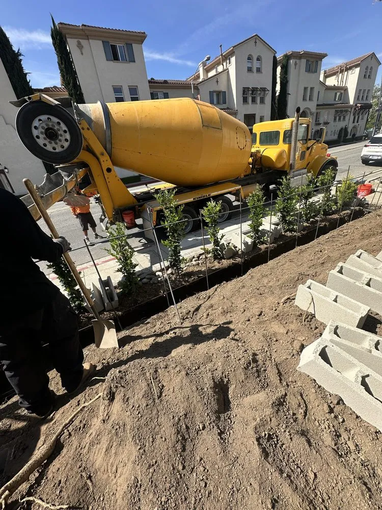 Expert lawn mowing service in Pasadena, CA - Jesus Rivera Landscape