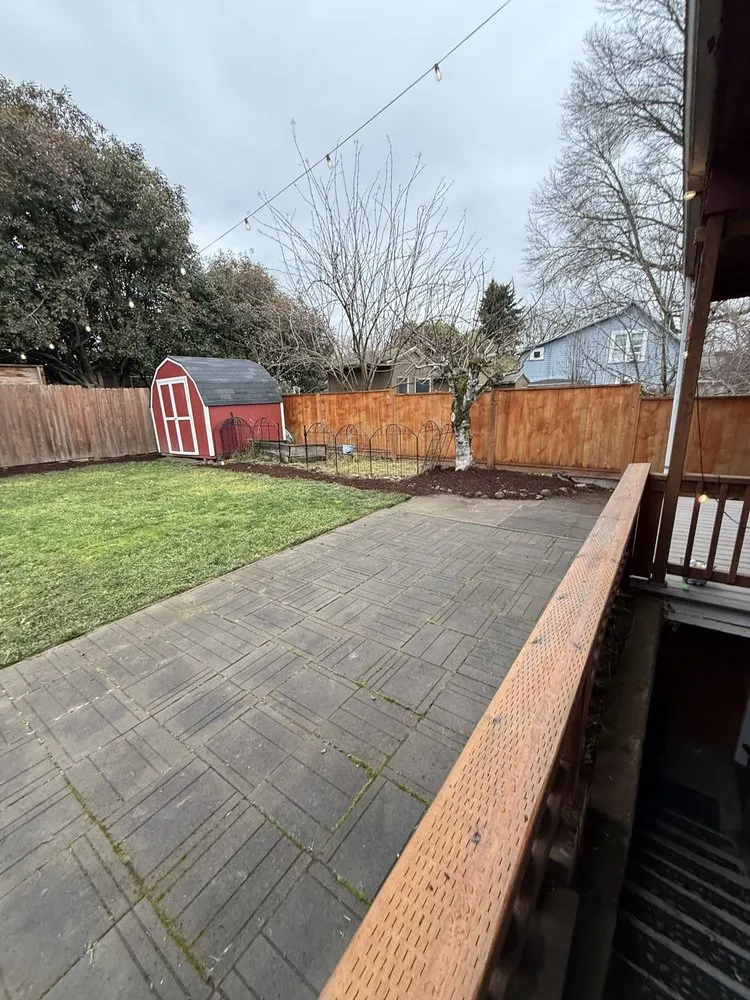 Professional landscape design in Portland, OR by Jesus Ruiz Construction