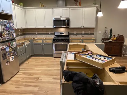 Jesus Ruiz Construction Logo