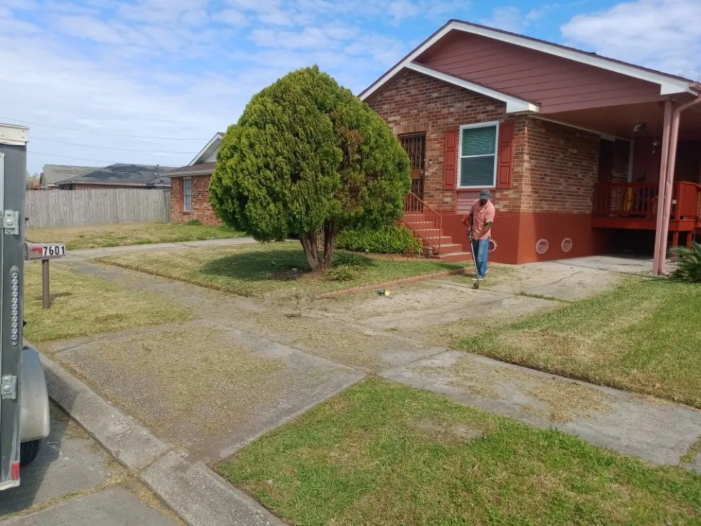 Custom yard cleanup service for beautiful yards across New Orleans, LA - Jesus saves lawn care