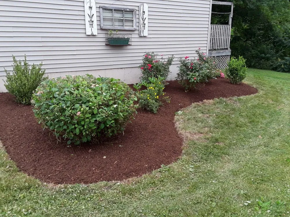 Custom landscape installation experts serving New Britain, CT - Jet Landscaping & Lawn service
