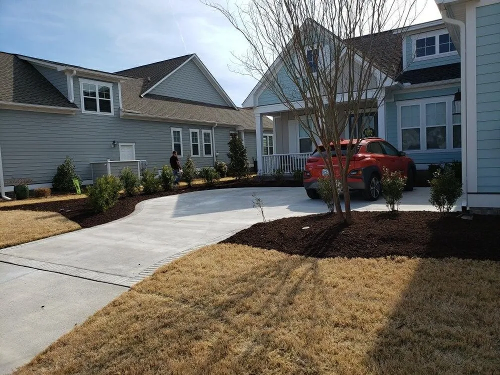 Local residential landscaping experts serving Wilmington, NC - Jet Mulch