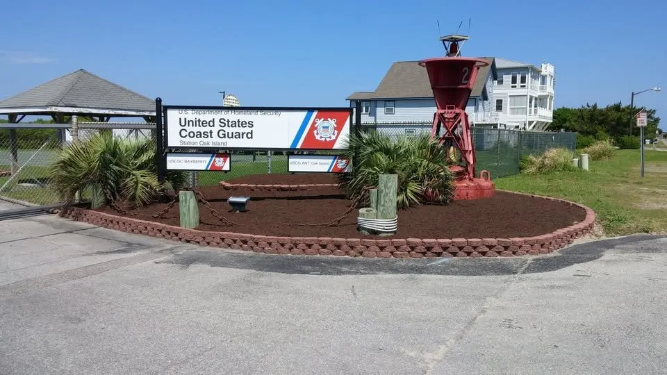 Professional garden landscaping in Wilmington, NC - Jet Mulch