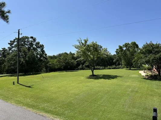 Jeter’s Landscaping Logo