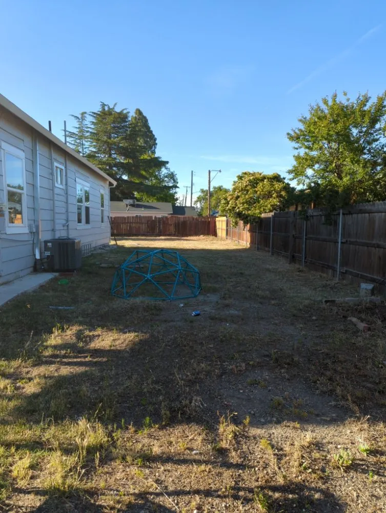 Top-rated outdoor landscaping in Olivehurst, CA by JETS lawncare