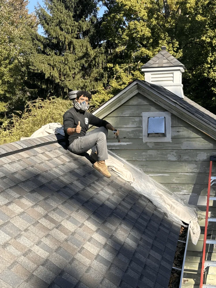 Top-rated yard maintenance with custom design in Columbus, OH by Jets Services