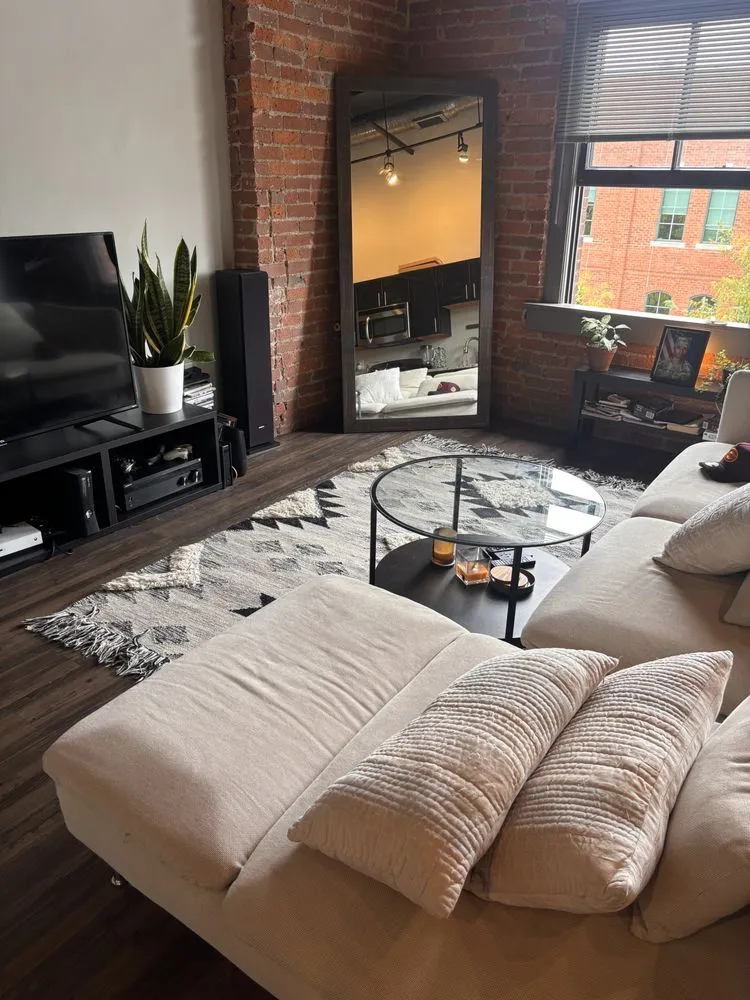 Custom yard cleanup service for beautiful yards across Columbus, OH - Jets Services