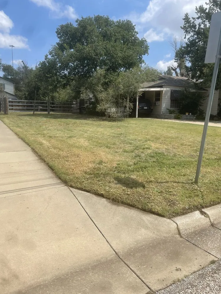 Professional garden landscaping experts serving Amarillo, TX - Jetts Landscaping