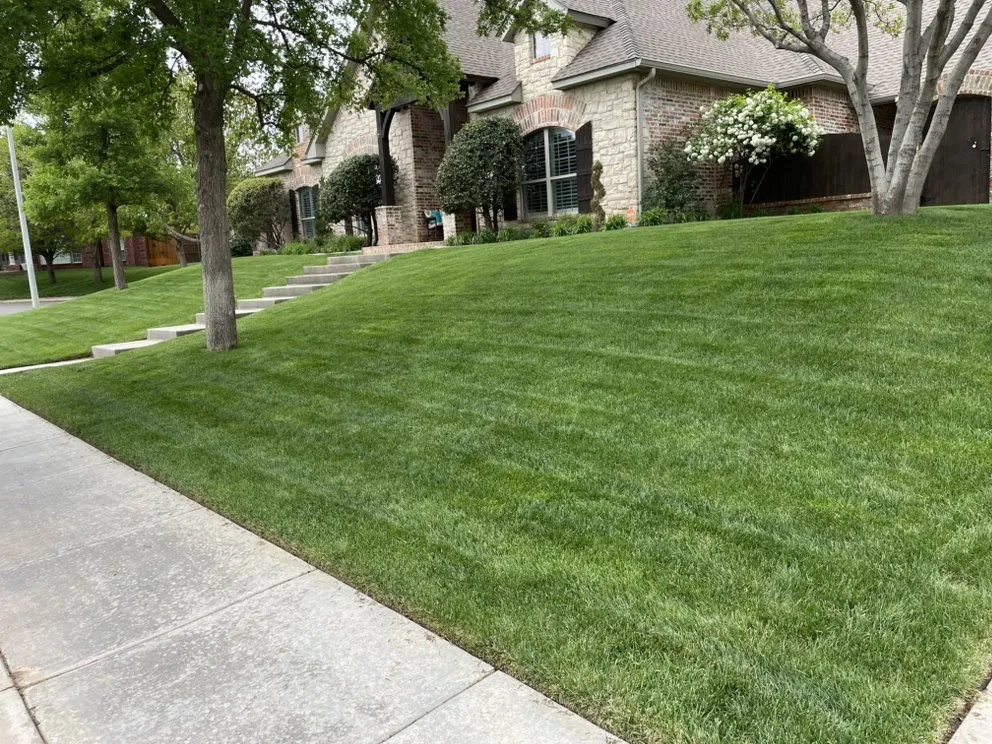 Professional outdoor landscaping in Amarillo, TX by Jetts Landscaping