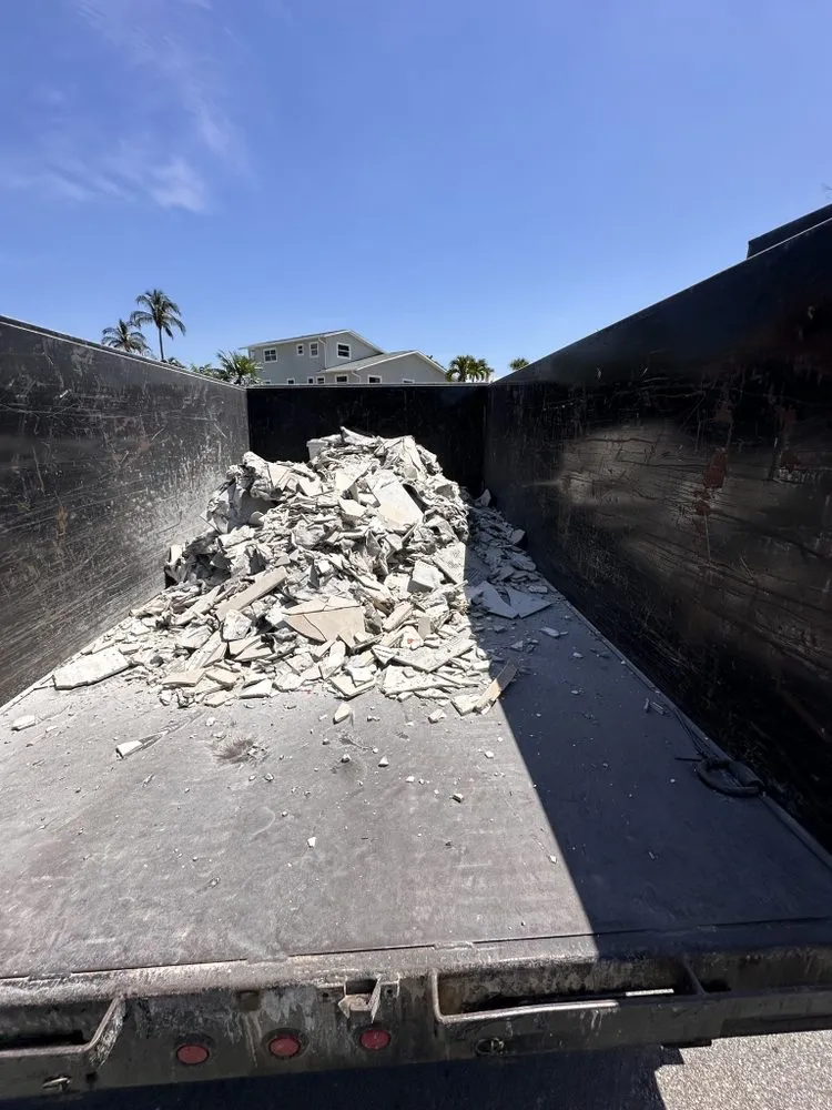 Trusted garden landscaping in Fort Lauderdale, FL by Jewels Construction & Handyman Services