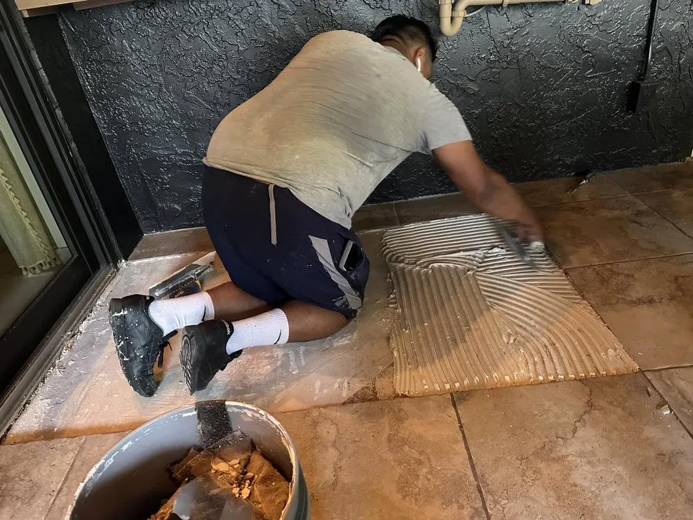 Local yard cleanup service experts serving Fort Lauderdale, FL - Jewels Construction & Handyman Services