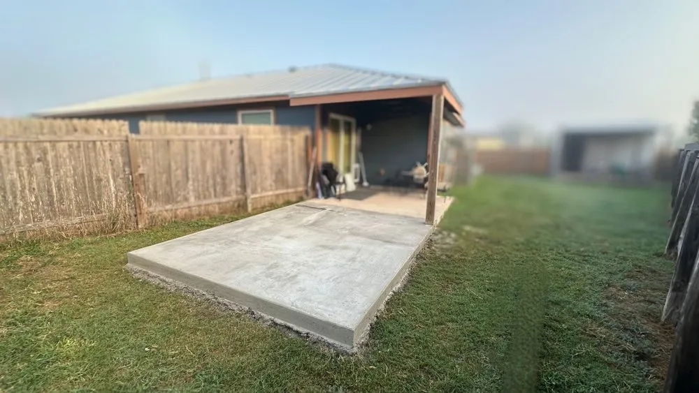 Top-rated lawn mowing service in Lockhart, TX by Jex Markhor Construction Services