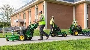 Top-rated yard maintenance for residential properties in Petoskey, MI by JF English