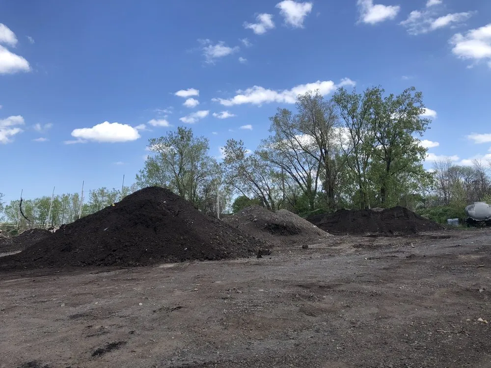 Trusted yard maintenance with custom design across North Tonawanda, NY - J.F. Krantz Topsoil & Nursery
