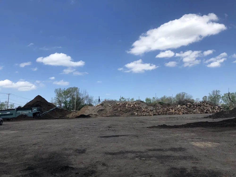 Top-rated lawn mowing service in North Tonawanda, NY by J.F. Krantz Topsoil & Nursery