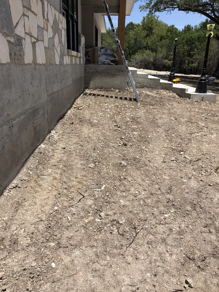 Professional outdoor landscaping for beautiful yards across San Antonio, TX - JFD Transport