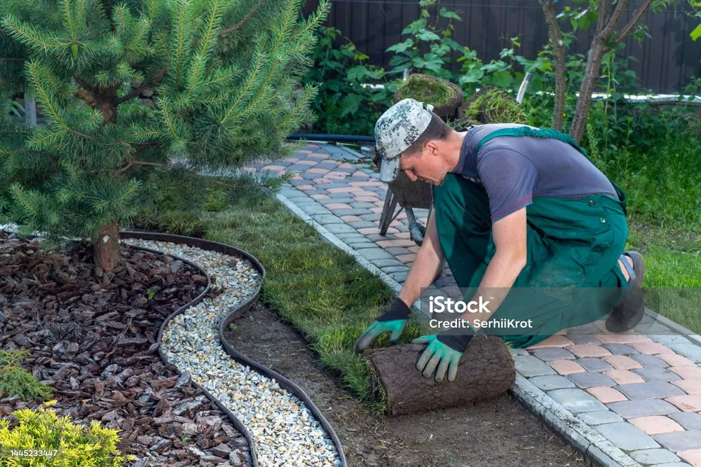 Affordable outdoor landscaping experts serving Fort Lee, NJ - JG Handyman