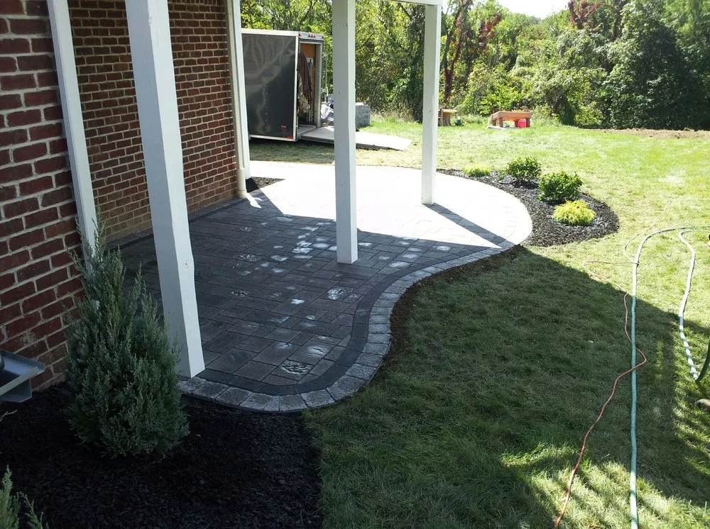 Local outdoor landscaping for beautiful yards in Bentleyville, PA by JG Landscape & Design
