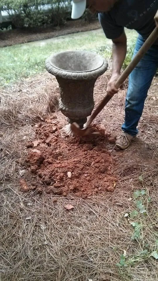 Custom lawn care service for beautiful yards across Charlotte, NC - JG Landscaping